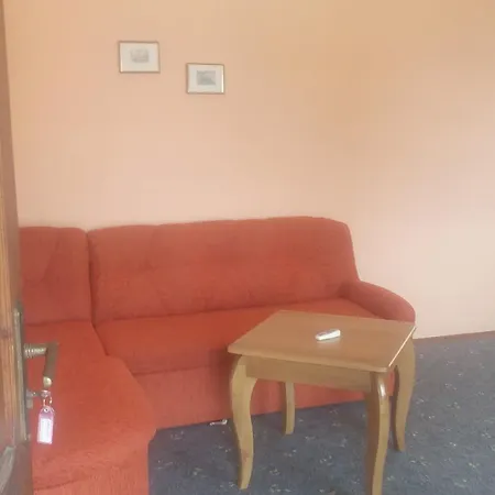 Regina's Guest house