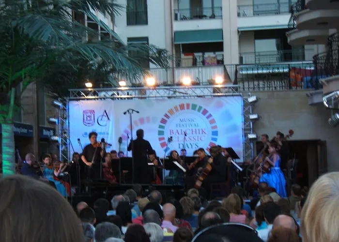 Regina's Guest house 3*