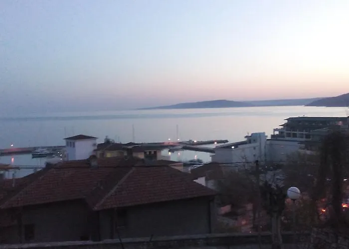 Guest house Regina's 3*